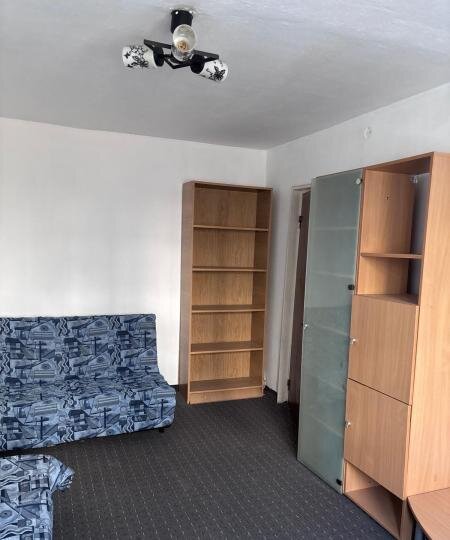 Berceni, Huedin, Straja ideal credit